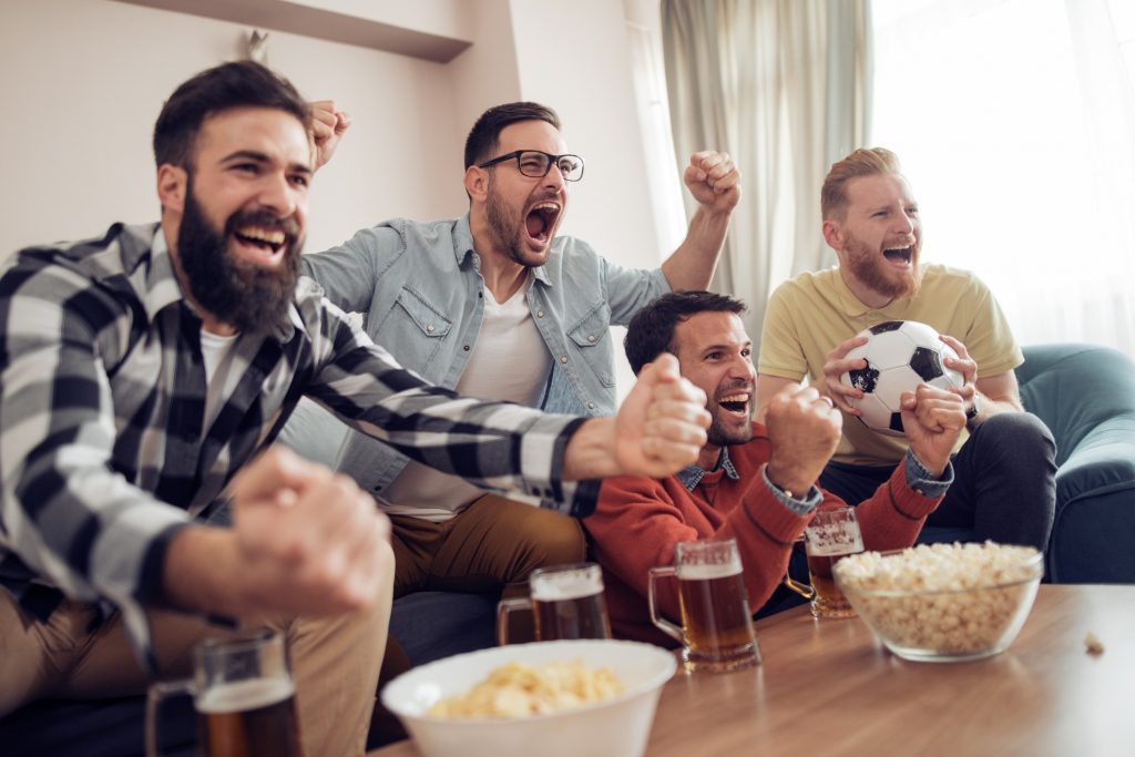 Fußball im Fernsehen: Wer welche TV-Rechte hält und wo's was zu sehen gibt